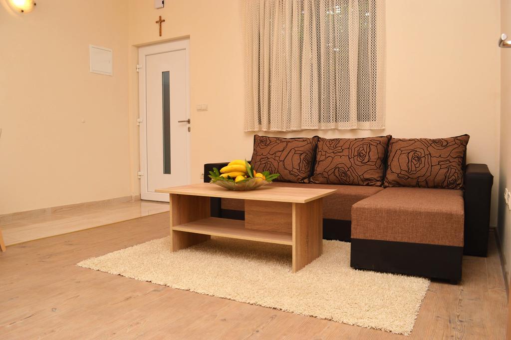 Apartament Ancica *